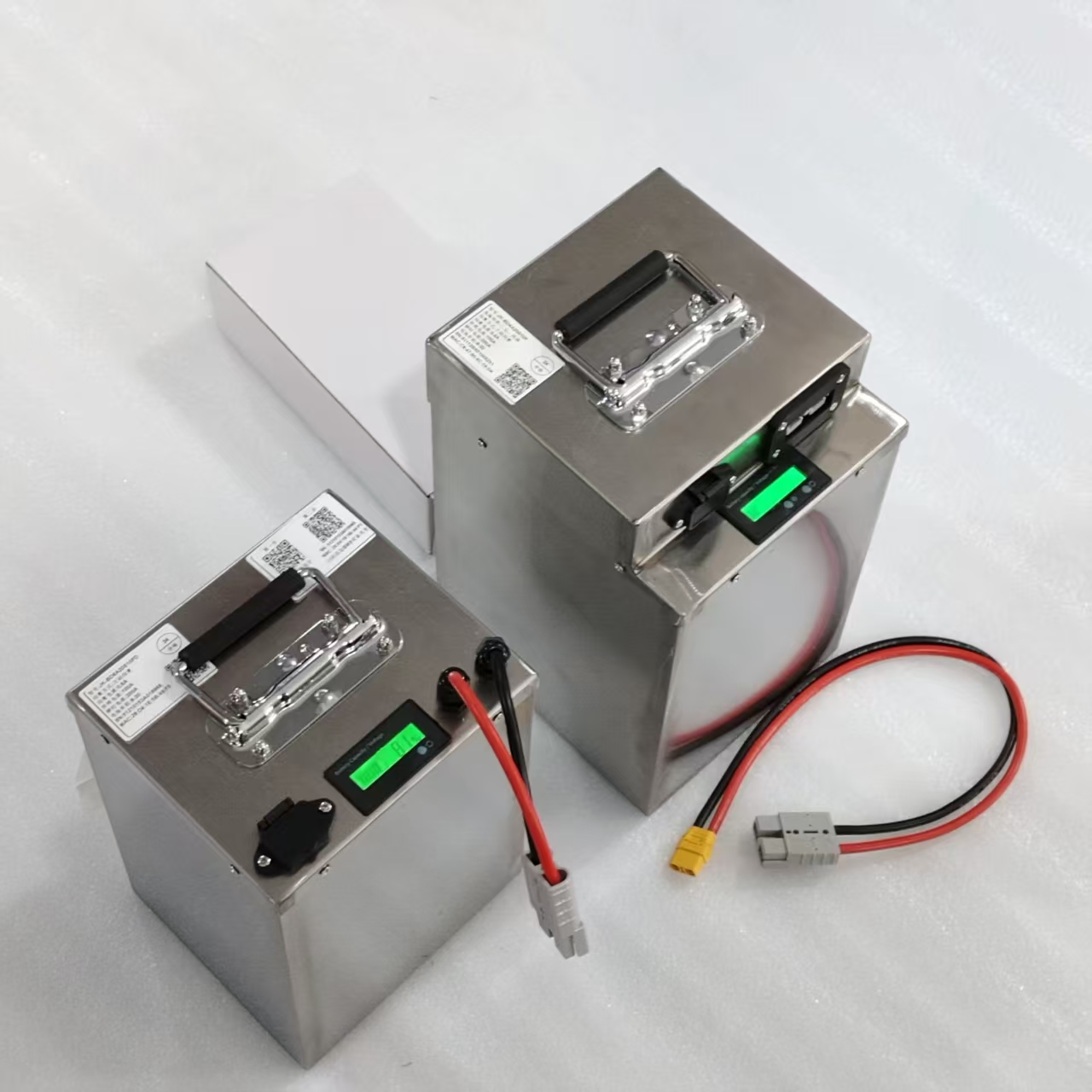 بطارية ليثيوم حديد فوسفات LIFE - مراجعة 72V 40Ah Lifepo4 Battery Pack وسعره